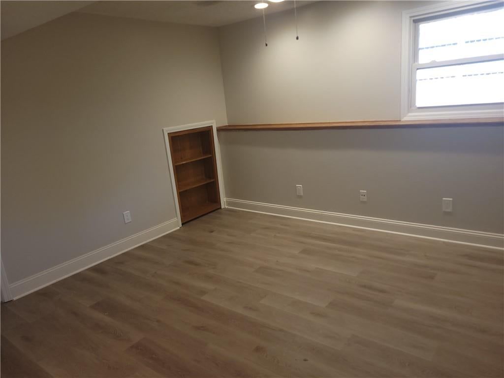 10933 Gillette Street — photo 12
