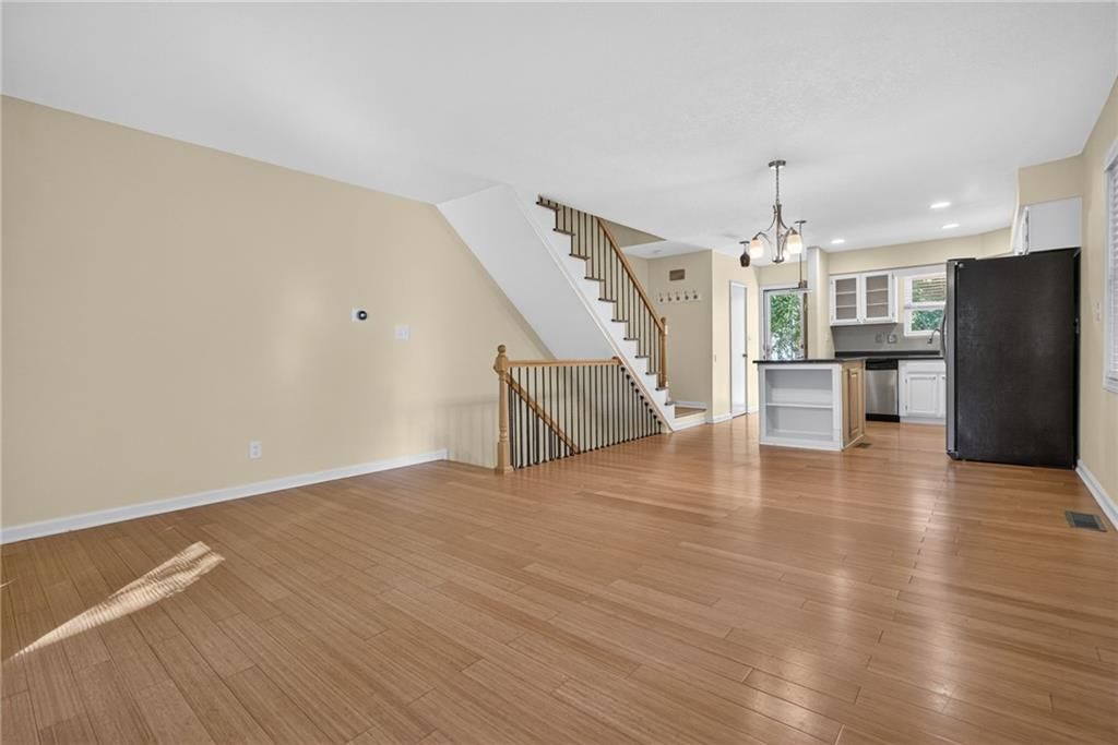 9553 PERRY Lane — photo 17