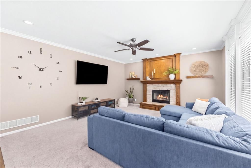 15247 S Roth Drive — photo 9