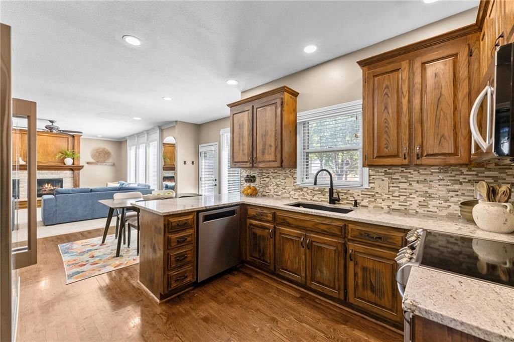 15247 S Roth Drive — photo 13