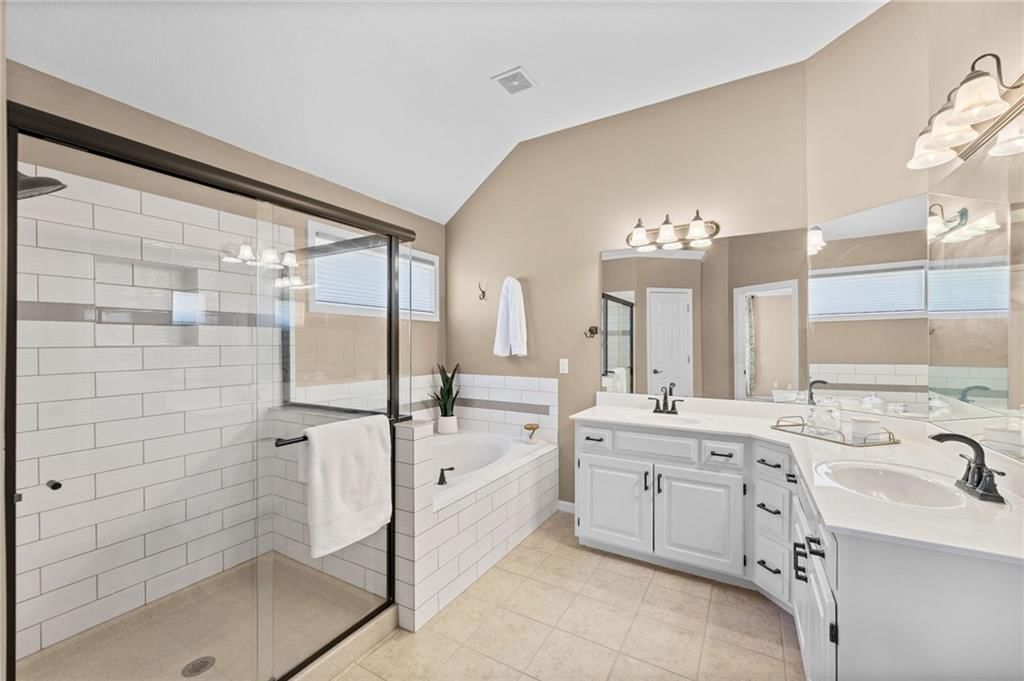 15247 S Roth Drive — photo 23