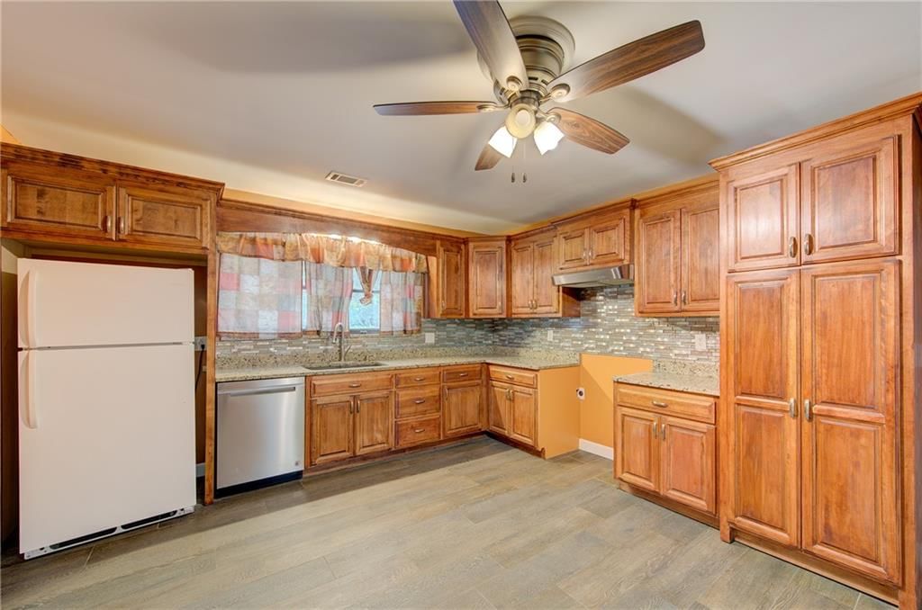 4413 N Bellefontaine Avenue — photo 13