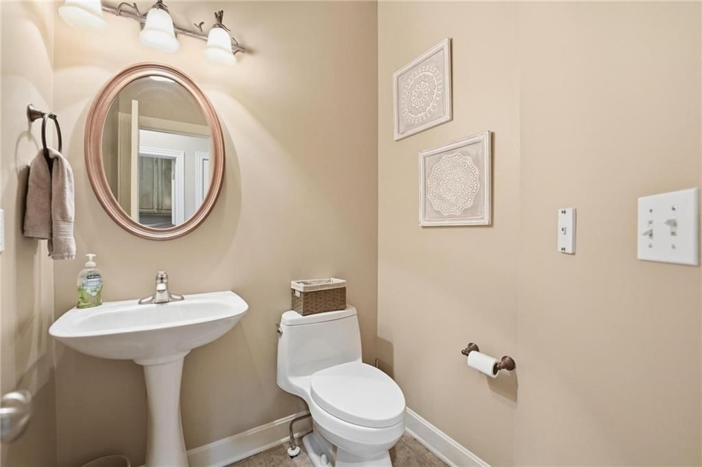 20733 W 92nd Street — photo 39