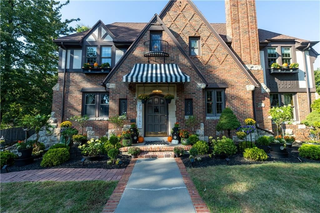 1610 Ashland Avenue — photo 7