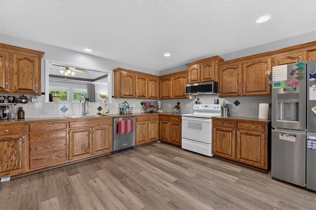 507 SW Cross Creek Drive — photo 12