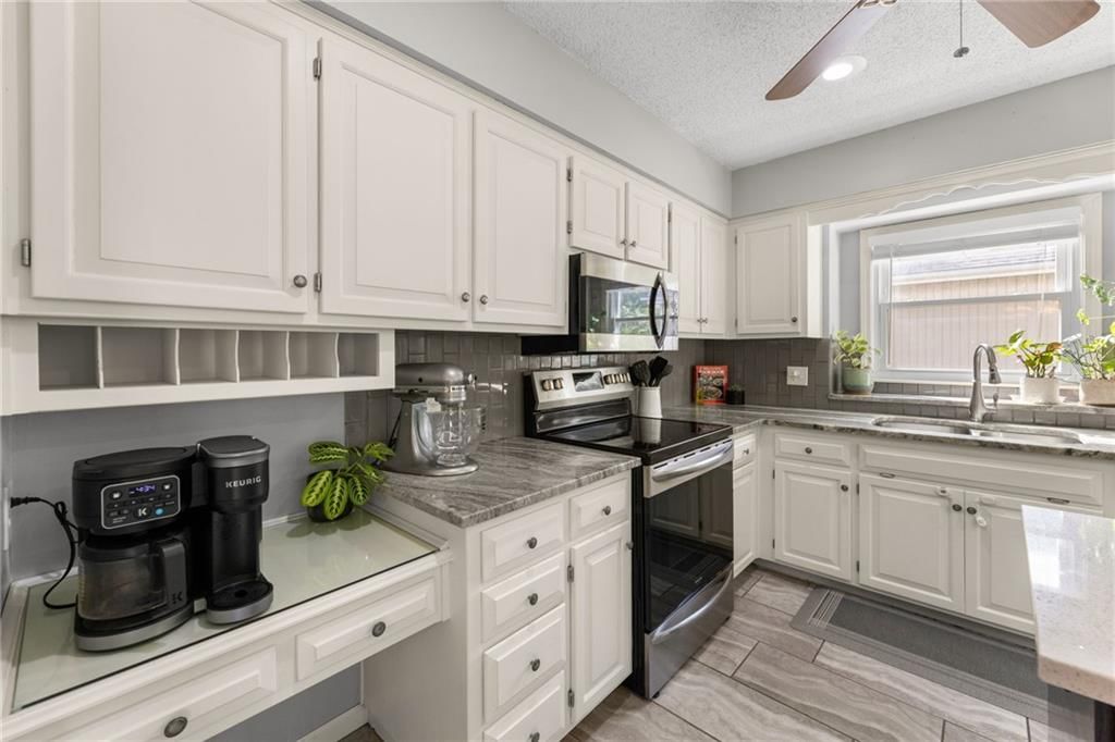 405 N Mesquite Street — photo 16