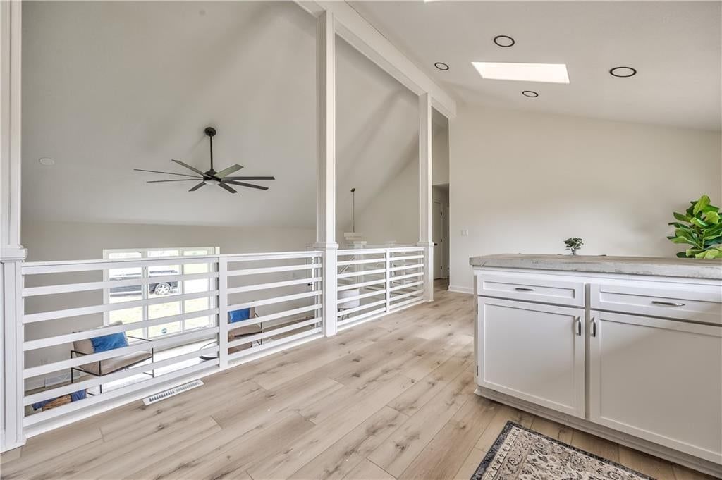 Breakfast nook at 1105 Brookside Place, Raymore, MO 64083