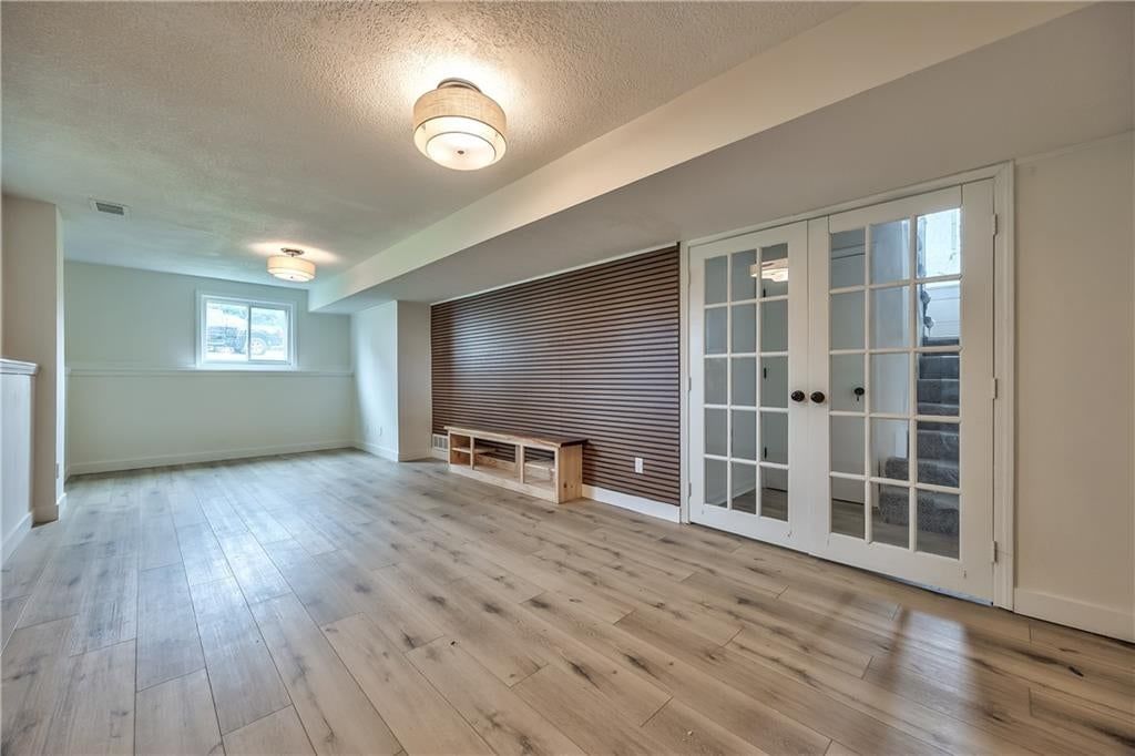 Photo 22 of 33 - 1105 Brookside Place, Raymore, MO 64083