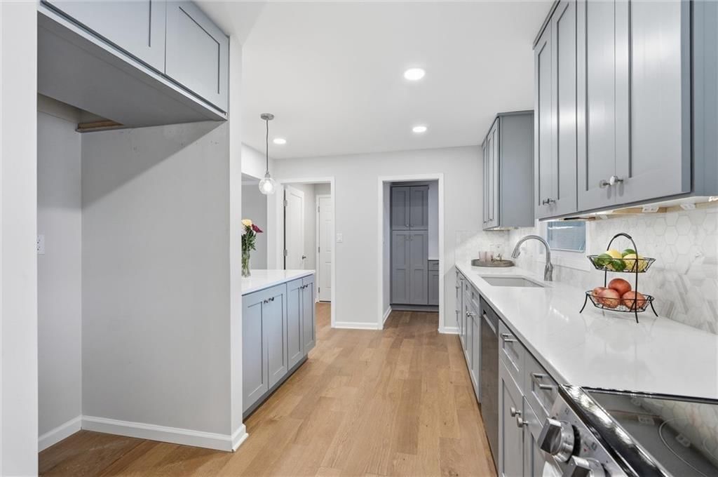 7740 Briar Drive — photo 12