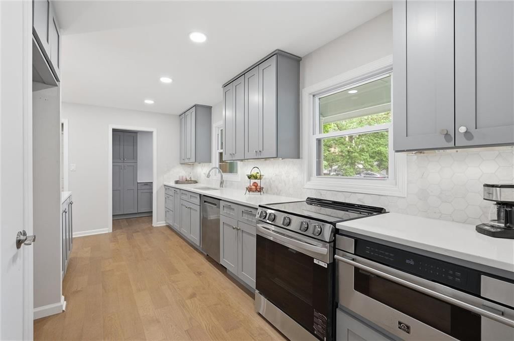 7740 Briar Drive — photo 14