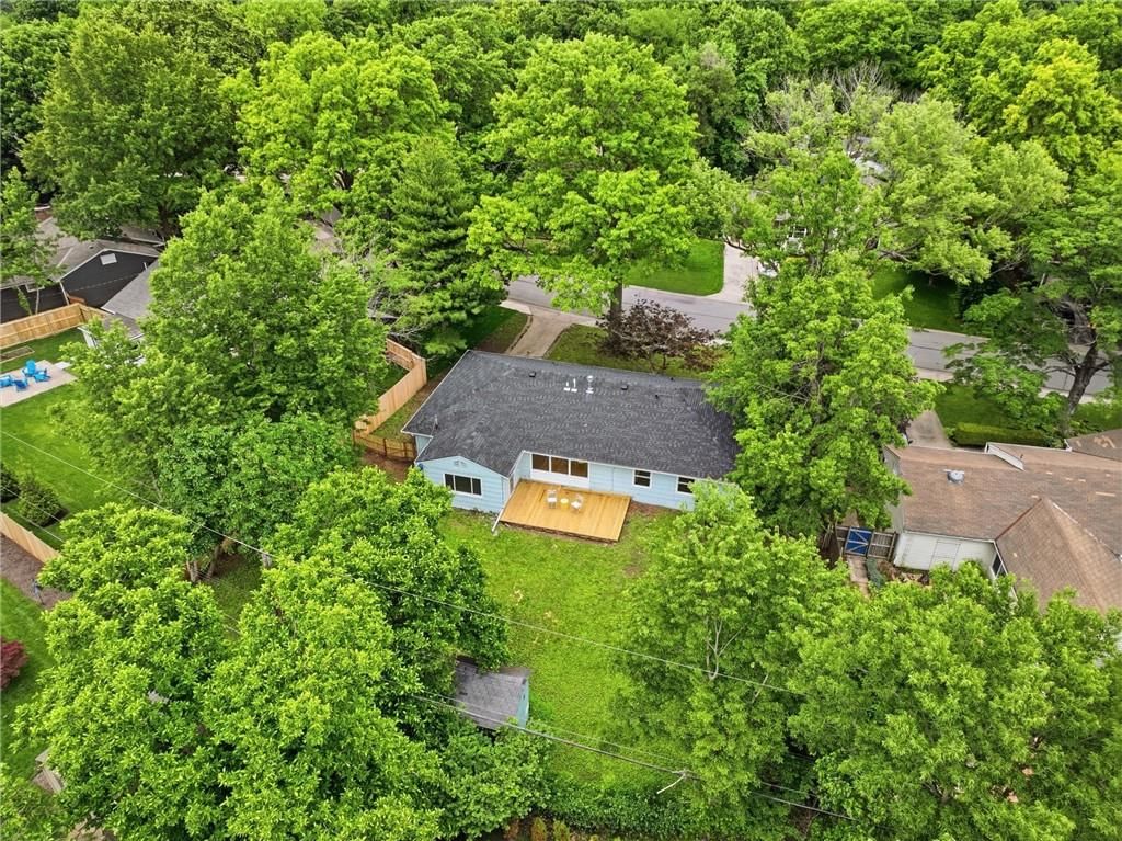 7740 Briar Drive — photo 36