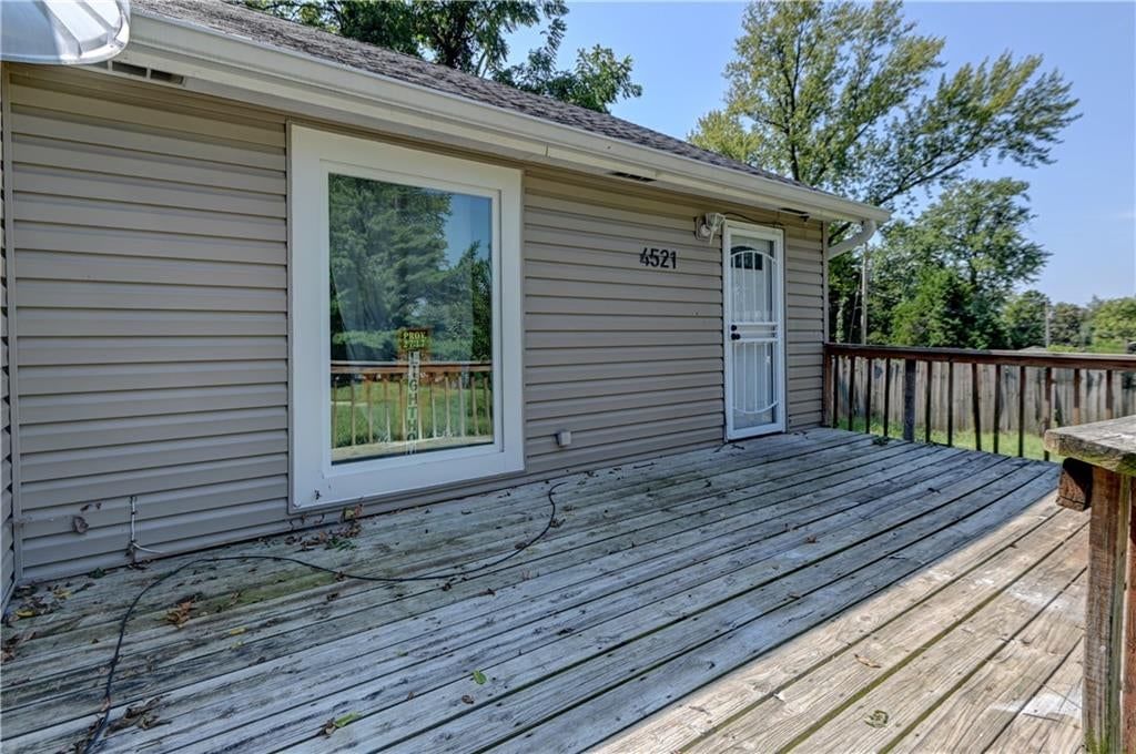 4521 NE 45th Street — photo 32