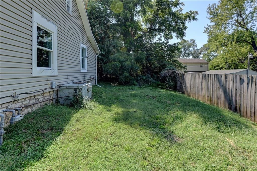 4521 NE 45th Street — photo 36