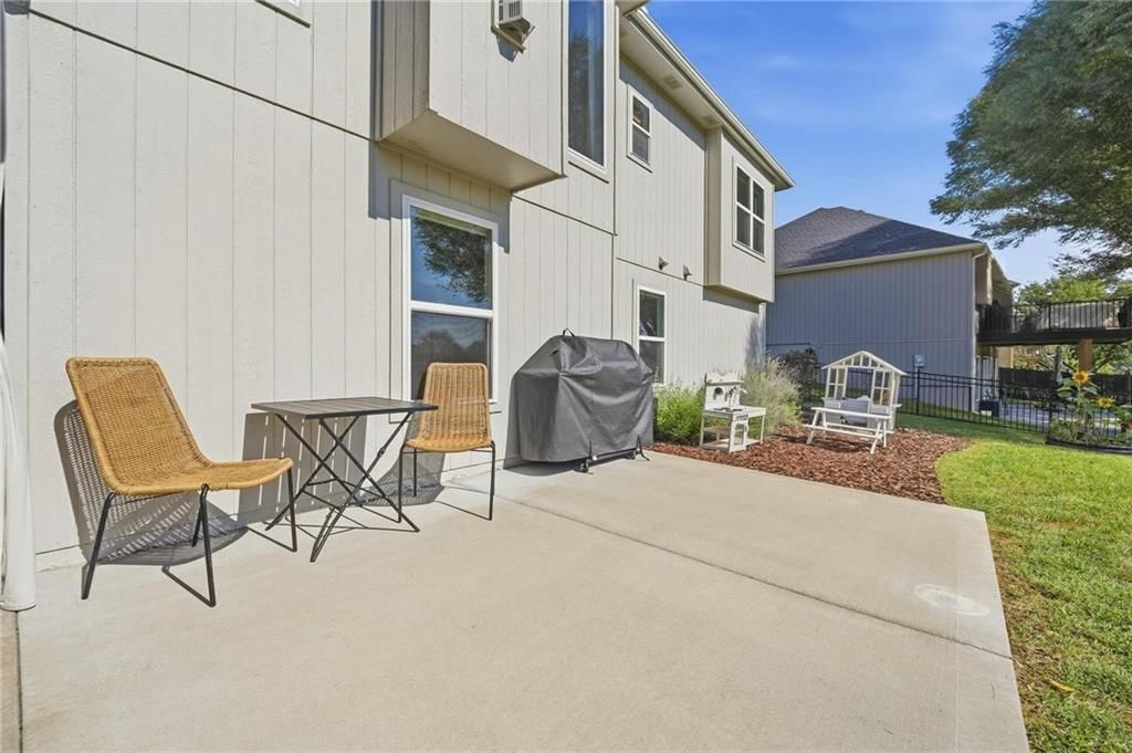 1109 NW 92nd Street — photo 49