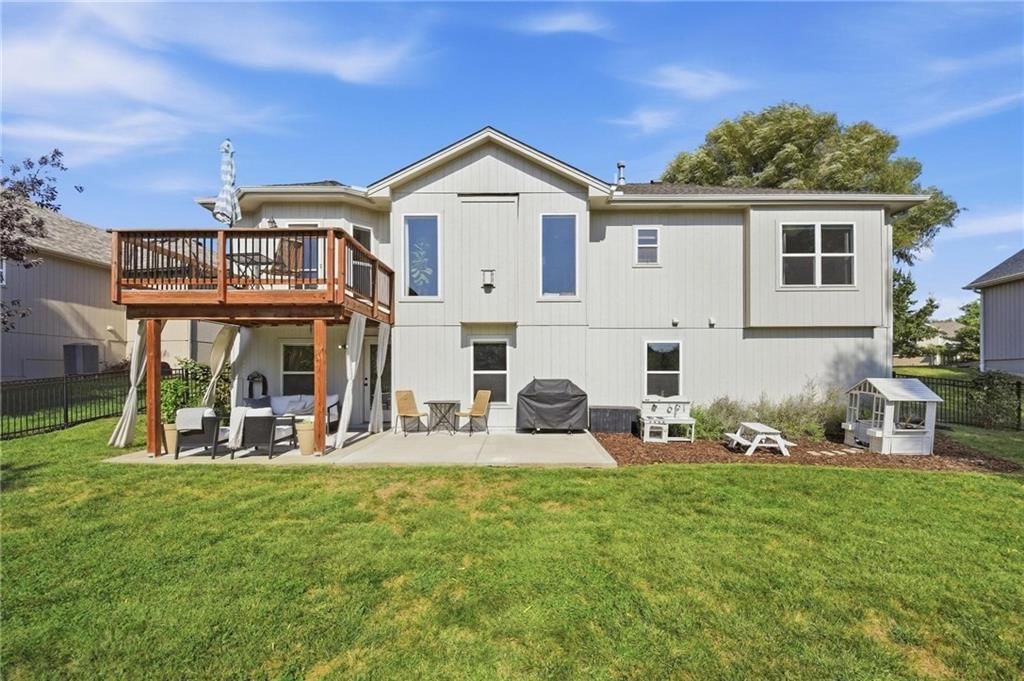 1109 NW 92nd Street — photo 51