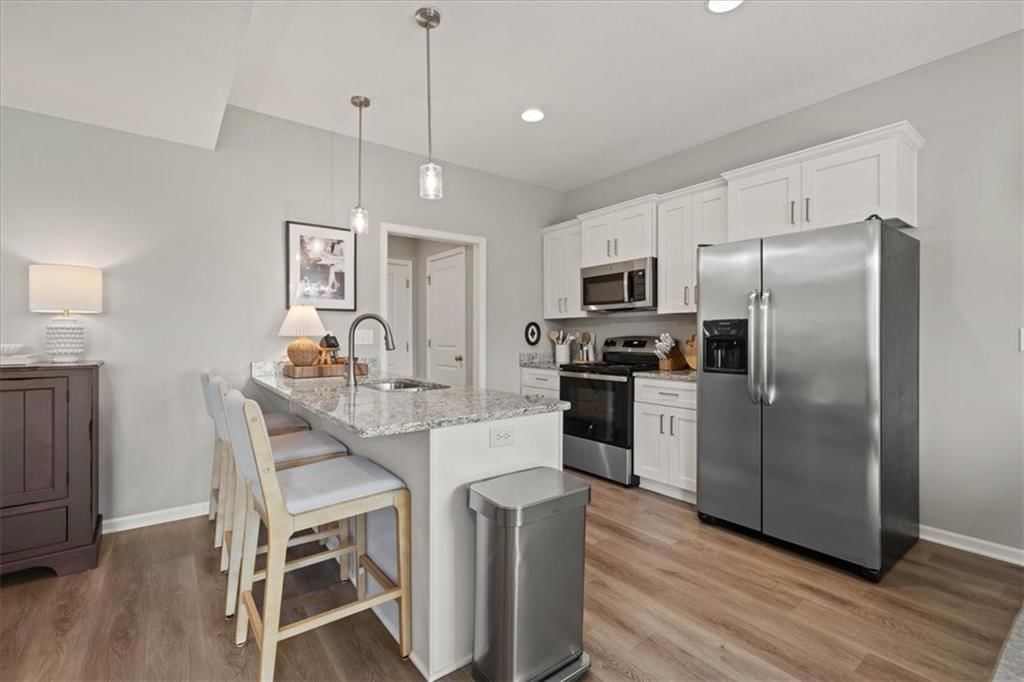 Photo 10 of 32 - 9107 SW 2nd Street, Blue Springs, MO 64064