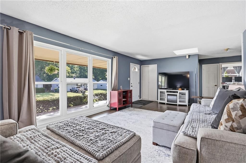5914 N Park Avenue — photo 10