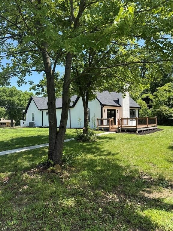 1106 College Hill Street — photo 5