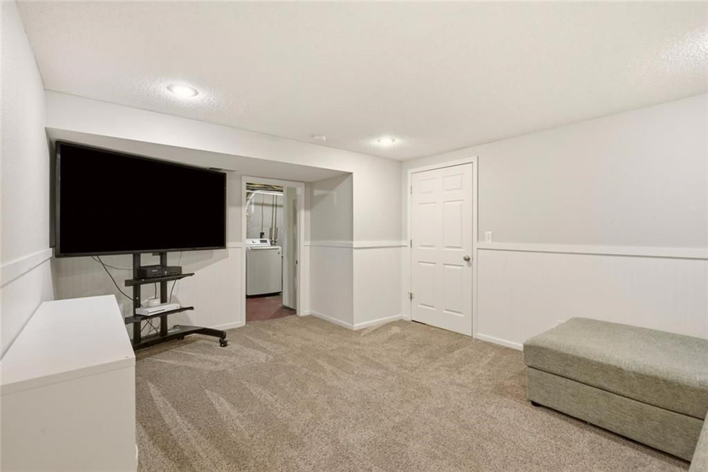 10728 N Walnut Street — photo 23
