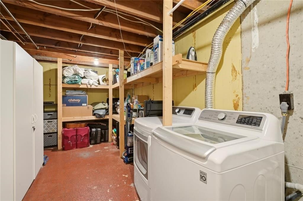 10728 N Walnut Street — photo 24