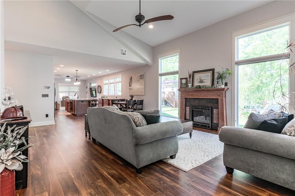 10802 NW 75 Street — photo 11