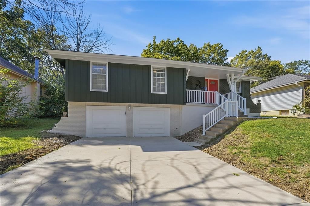 13308 Manchester Avenue, Grandview, MO