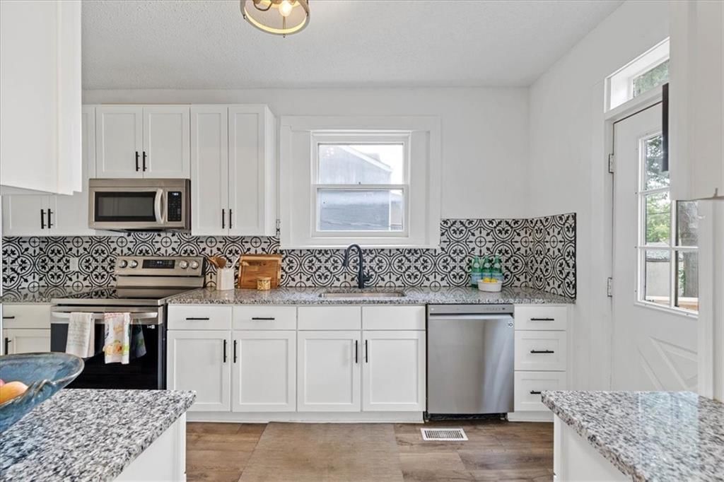 7415 Main Street — photo 14