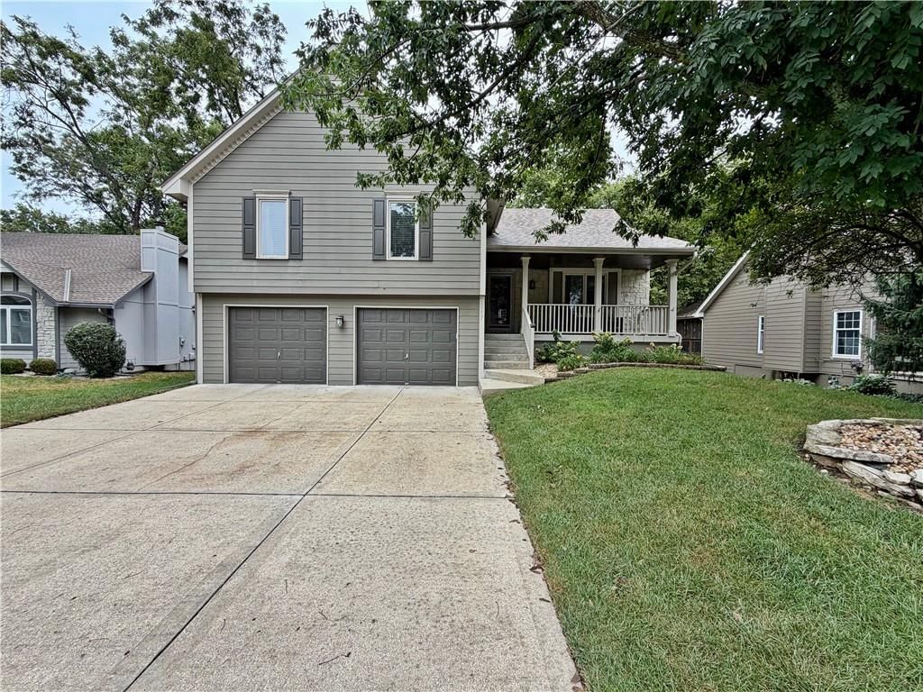 1517 NE Deer Court — photo 3