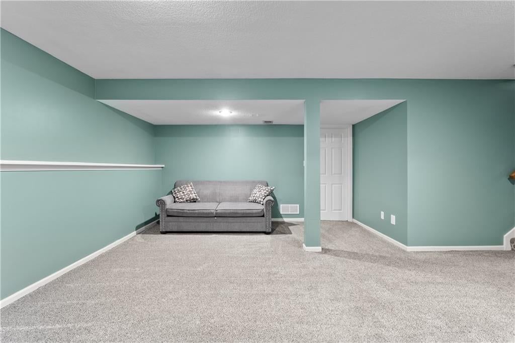 1517 NE Deer Court — photo 26