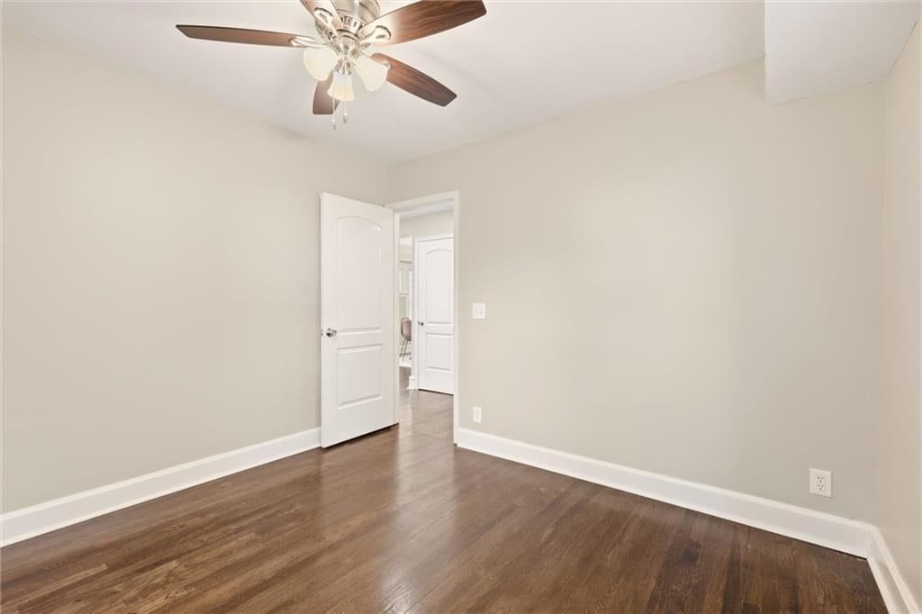 5615 Charlotte Street — photo 22