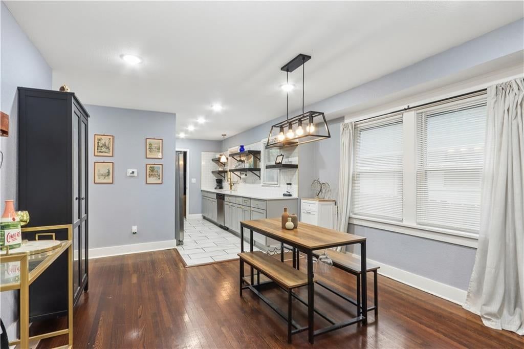 5714 Brooklyn Avenue — photo 8