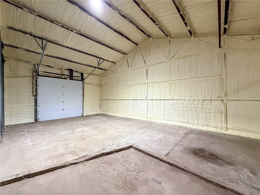 2100 Clinton Road — photo 18