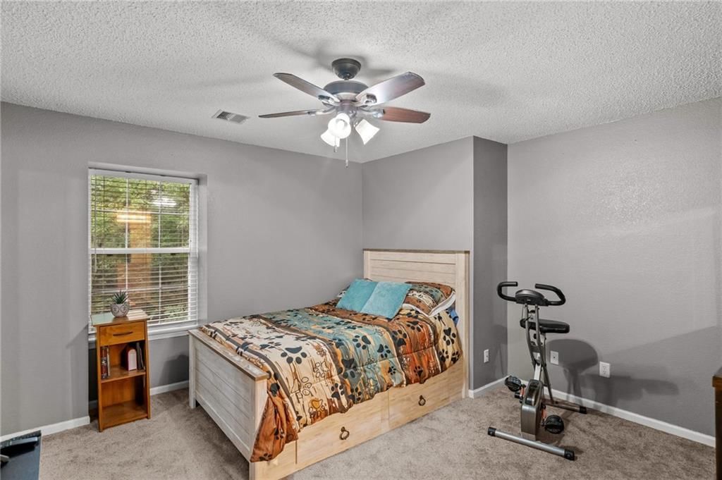 6066 NE Moonstone Drive — photo 21