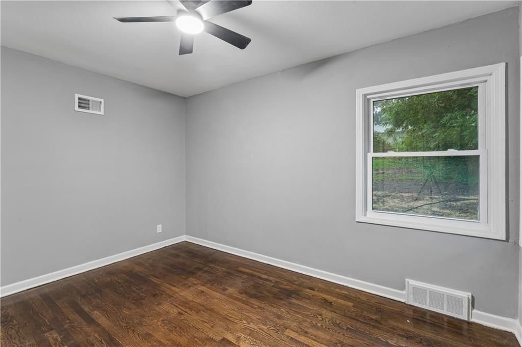 6809 W 72 Terrace — photo 13