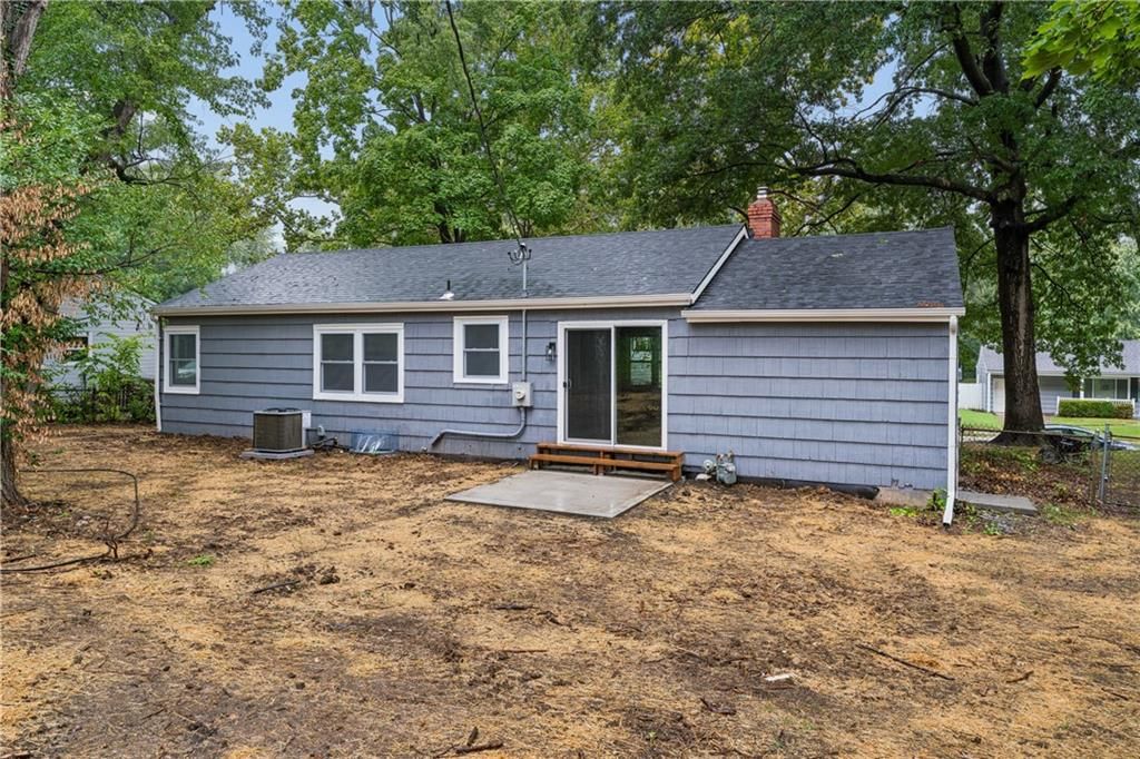 6809 W 72 Terrace — photo 24
