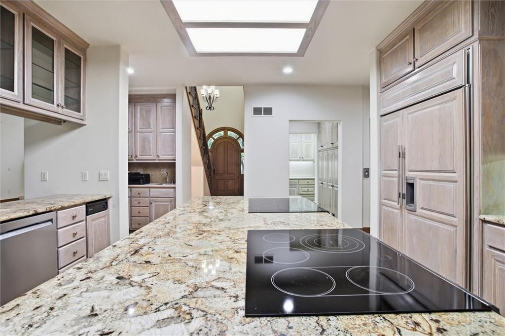 5630 Legler Street — photo 14