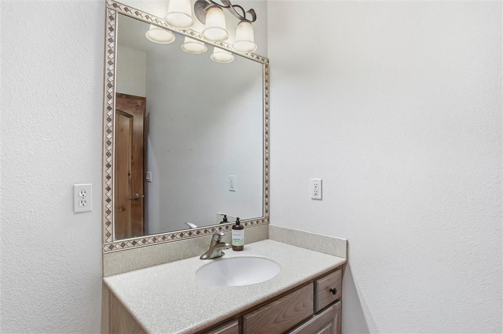 5630 Legler Street — photo 18