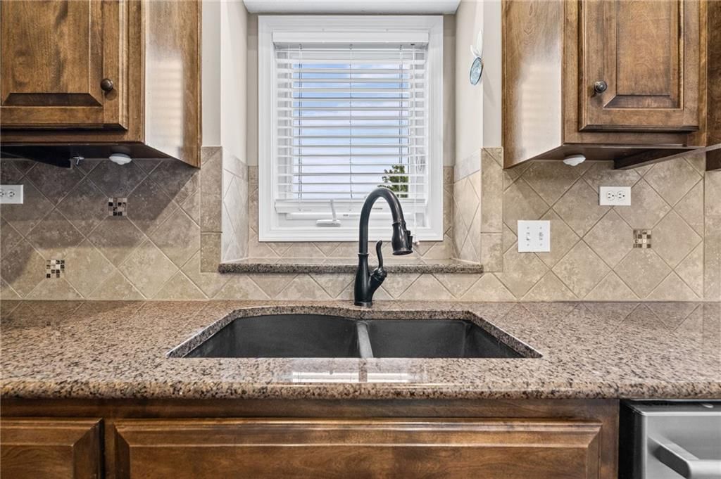 10200 NE 102nd Street — photo 8