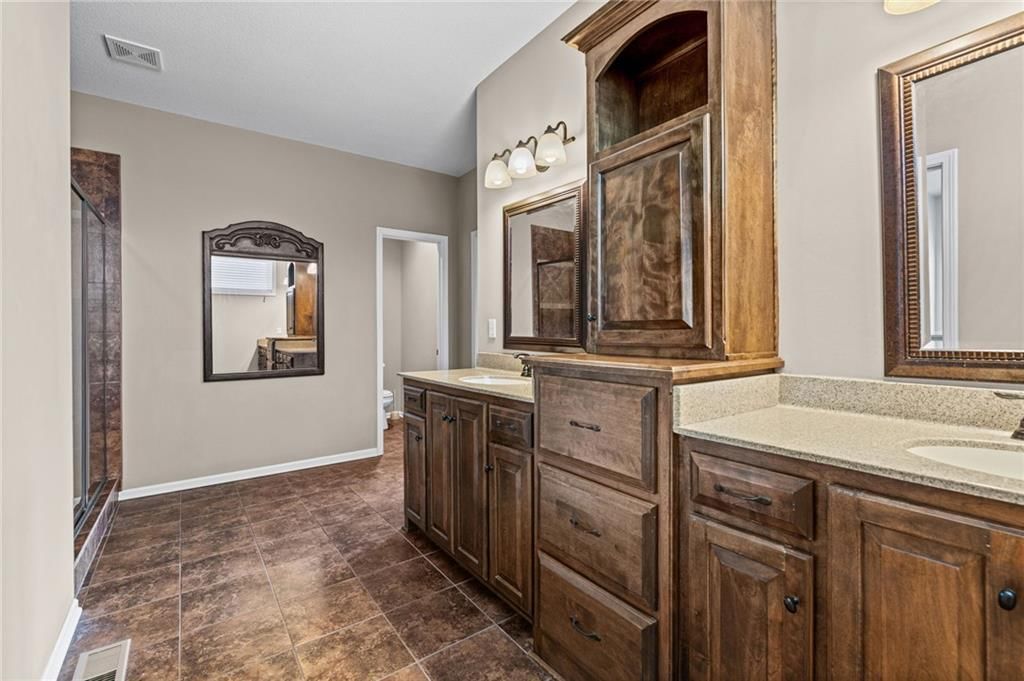 10200 NE 102nd Street — photo 32
