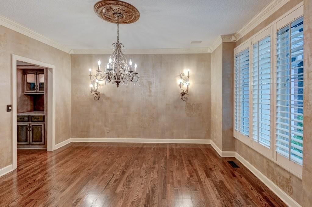 1905 NW Indian Hills Drive — photo 15