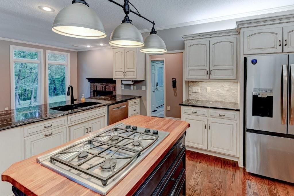 1905 NW Indian Hills Drive — photo 27