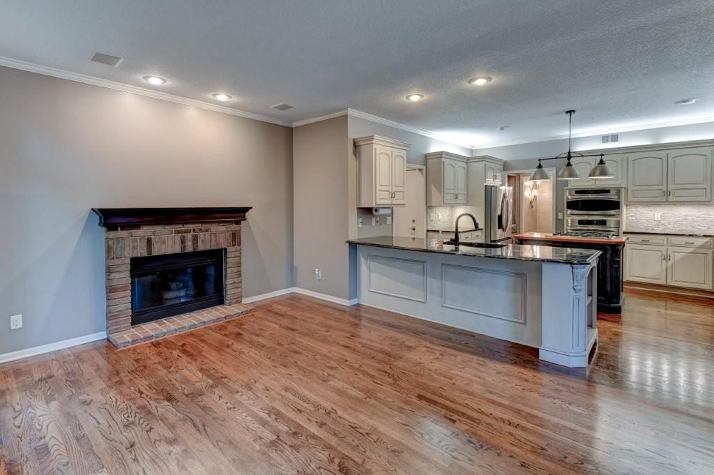 1905 NW Indian Hills Drive — photo 32