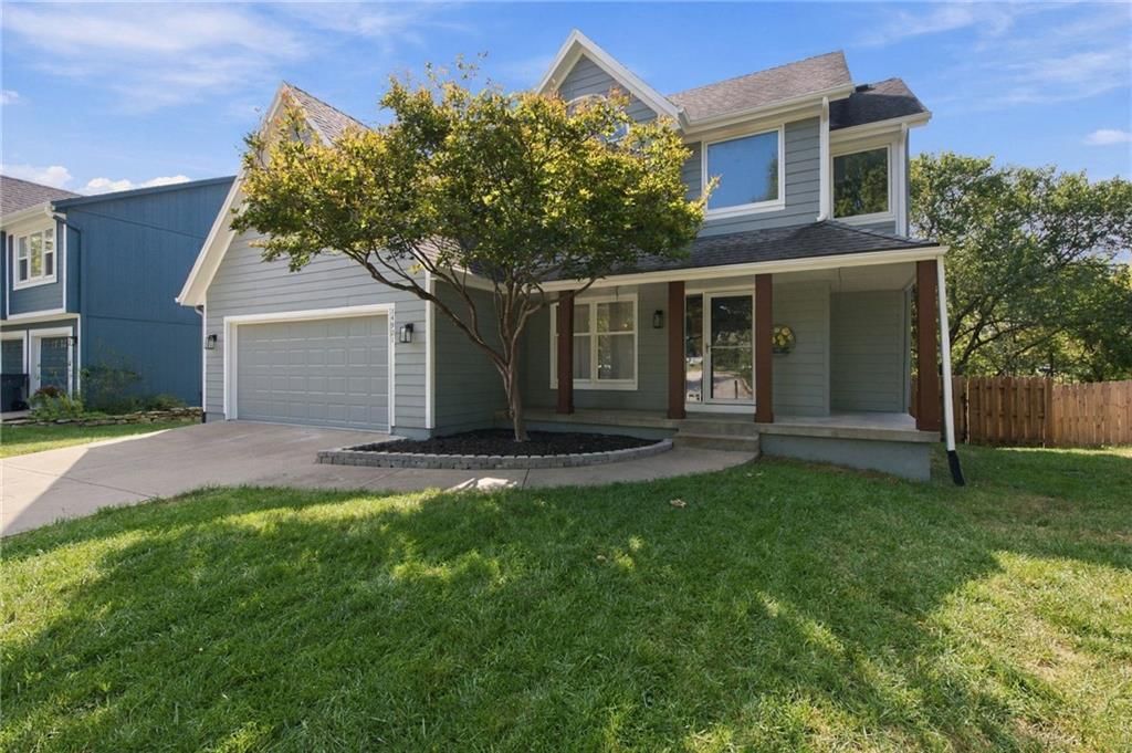 14921 W 124 Terrace, Olathe, KS: listing photo 2