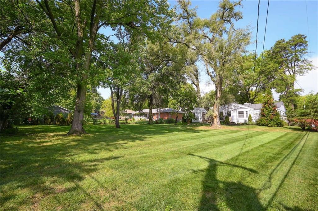 7001 W 68th Street — photo 25