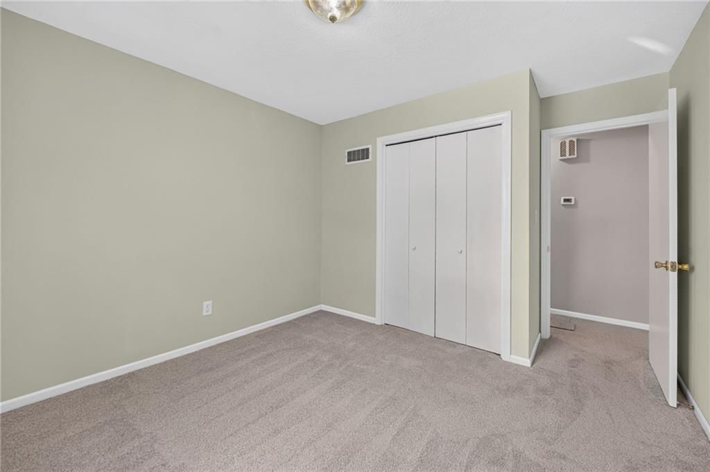 12800 Ewing Avenue — photo 21