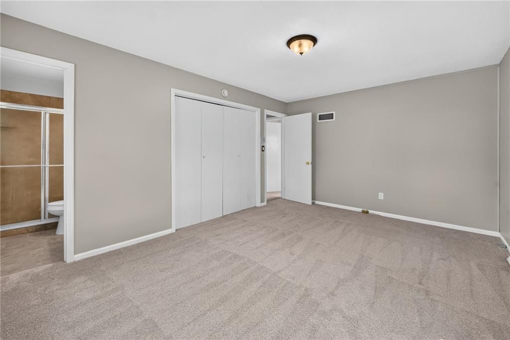 12800 Ewing Avenue — photo 29