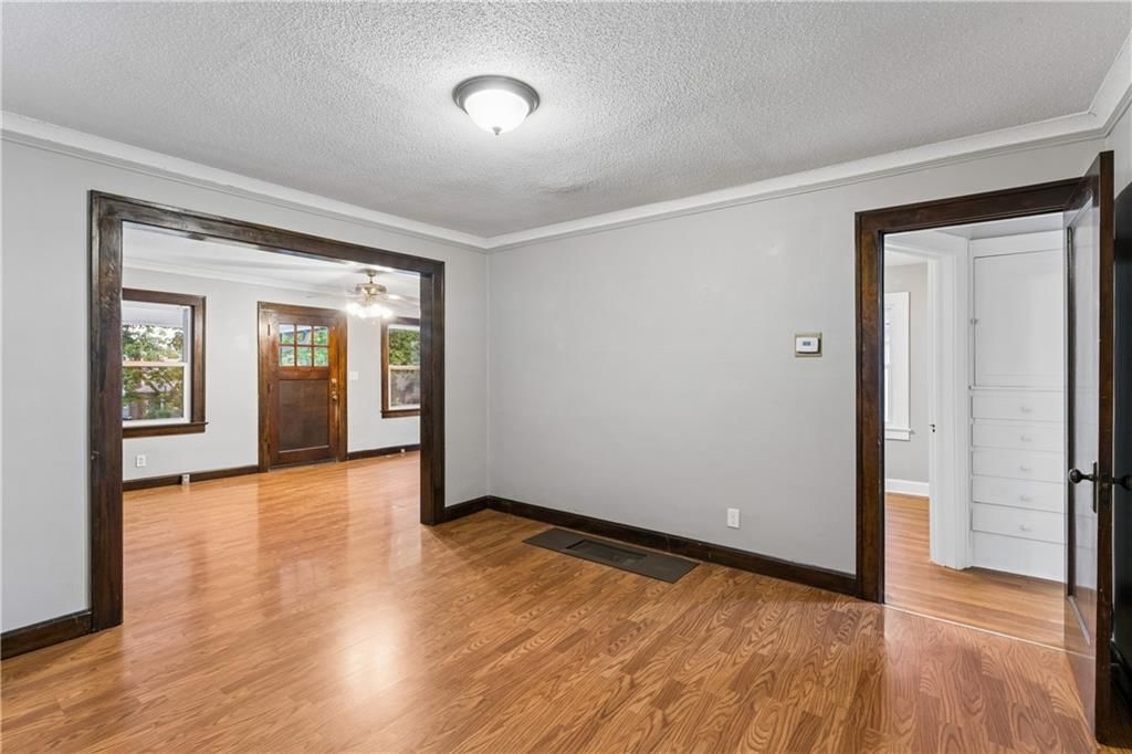 6132 Holmes Street — photo 12