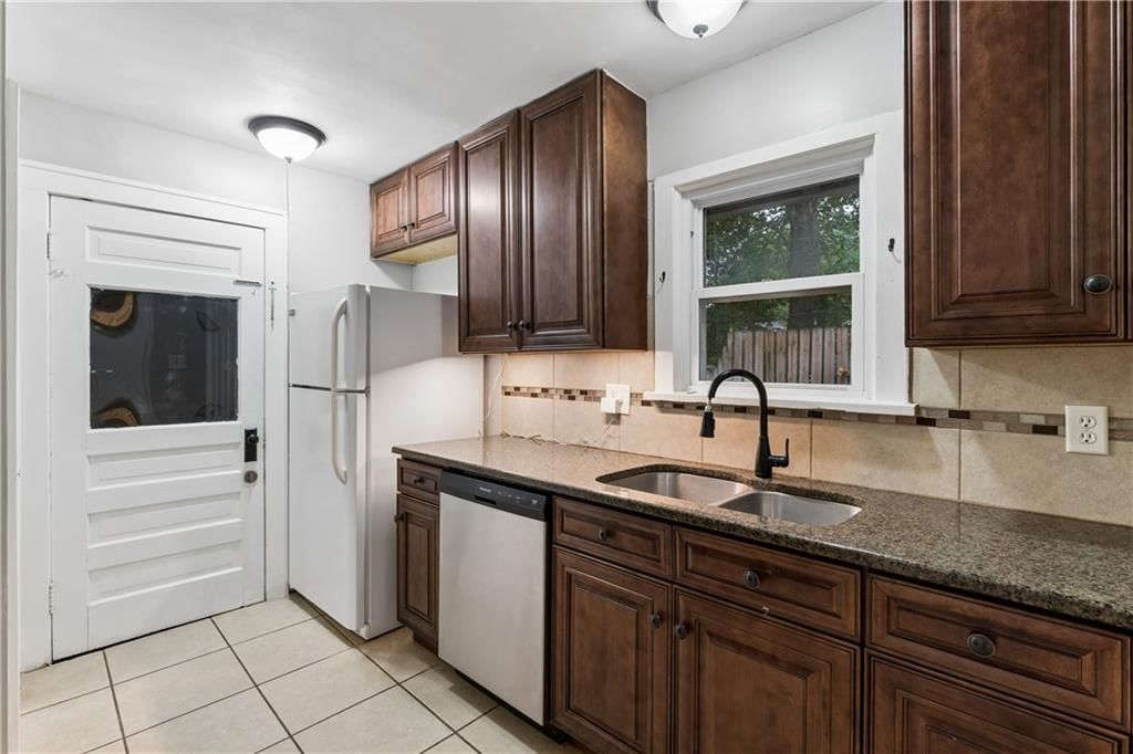 6132 Holmes Street — photo 16