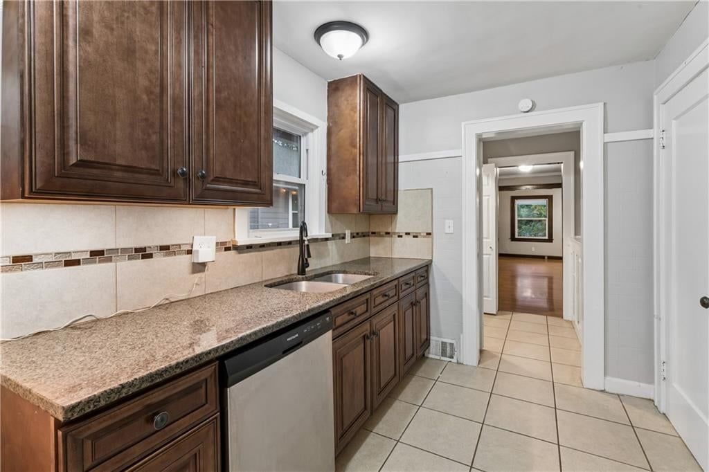 6132 Holmes Street — photo 18