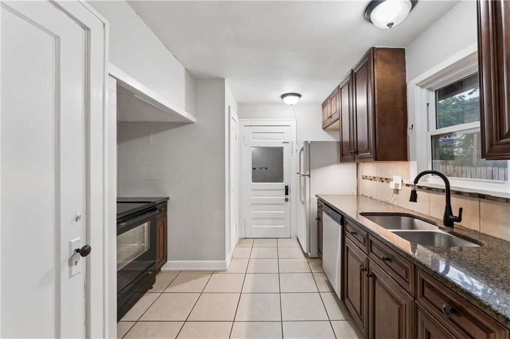 6132 Holmes Street — photo 20